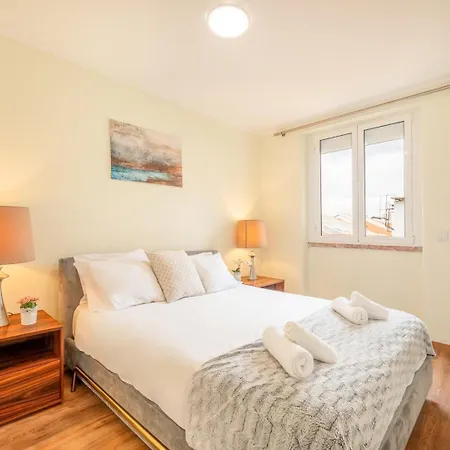 Guestready - Happy In Santa Cruz * Lisboa